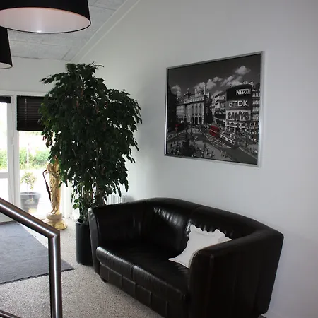 Ebeltoft Feriecenter פארק נופש