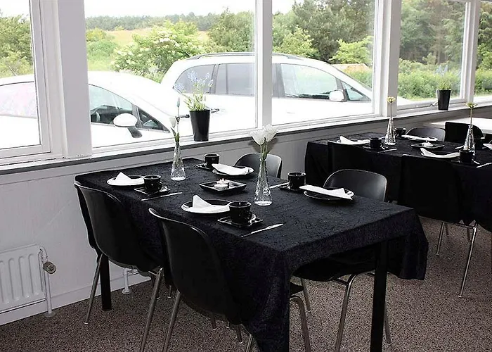 Ebeltoft Feriecenter פארק נופש 3*
